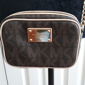 MK cross body USED ONCE